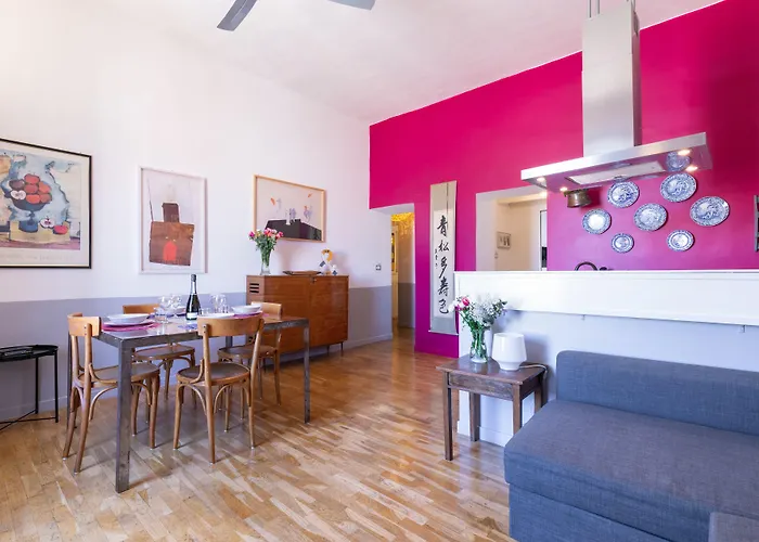 As Feel - Vittorio Colorful Design Apartment Rom