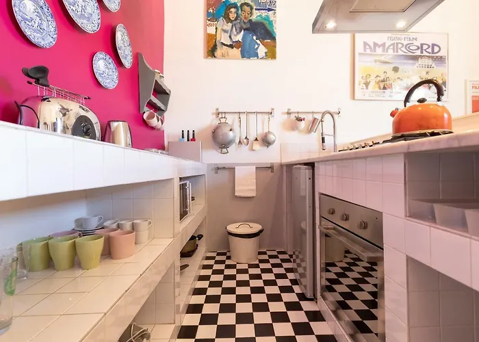 Apartment As Feel - Vittorio Colorful Design *